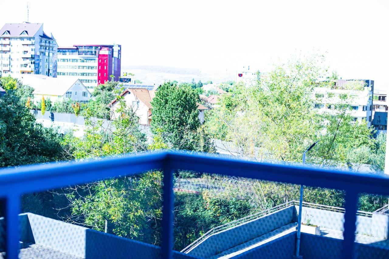 One Room Apart T3 With Free Parking Cluj-Napoca Luaran gambar
