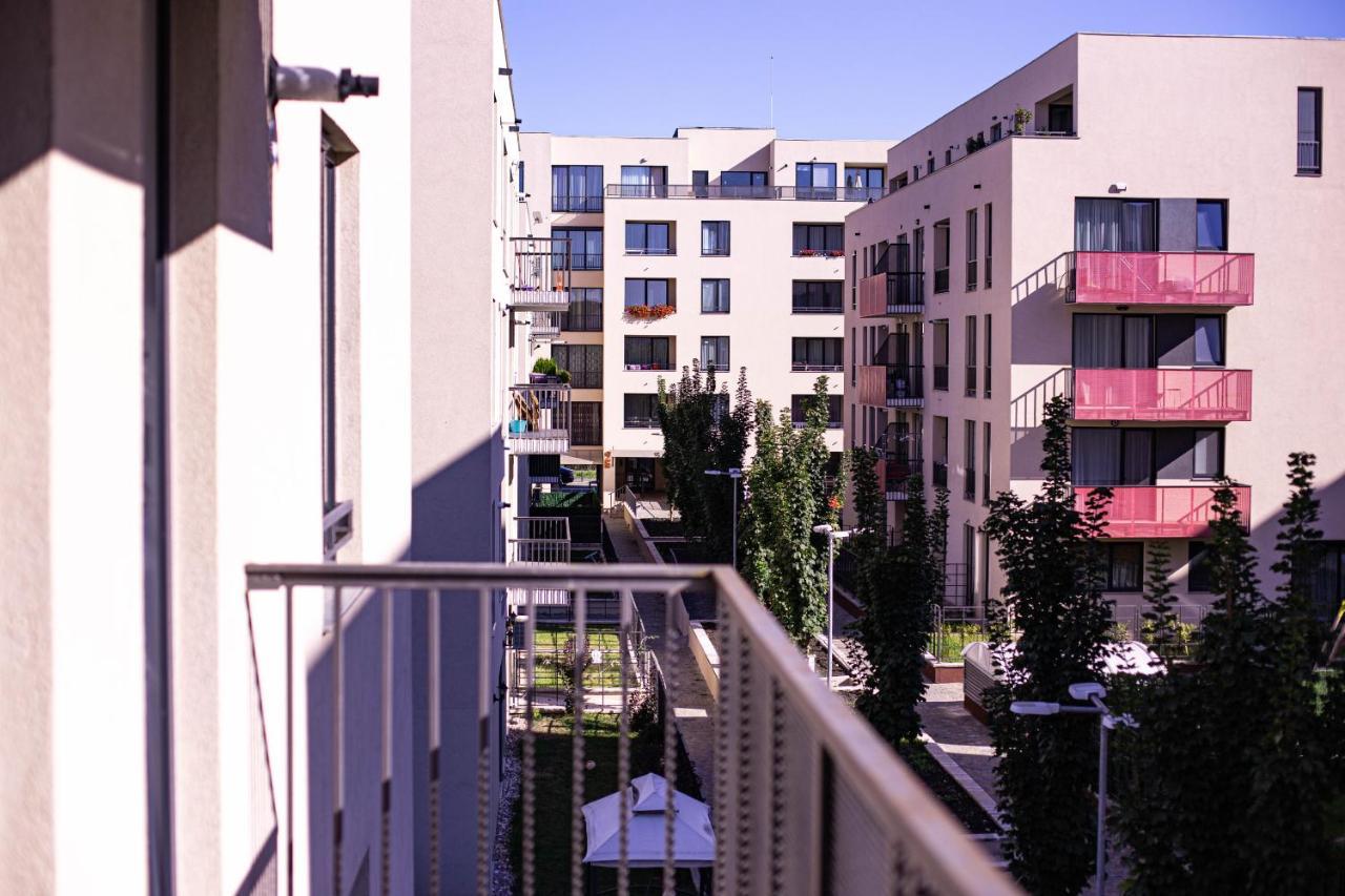 One Room Apart T3 With Free Parking Cluj-Napoca Luaran gambar