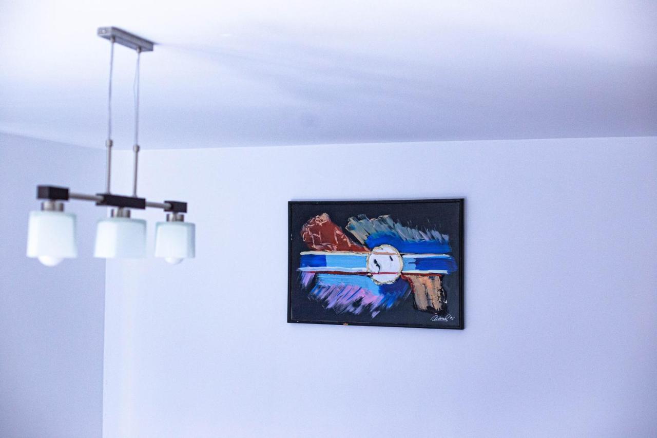 One Room Apart T3 With Free Parking Cluj-Napoca Luaran gambar