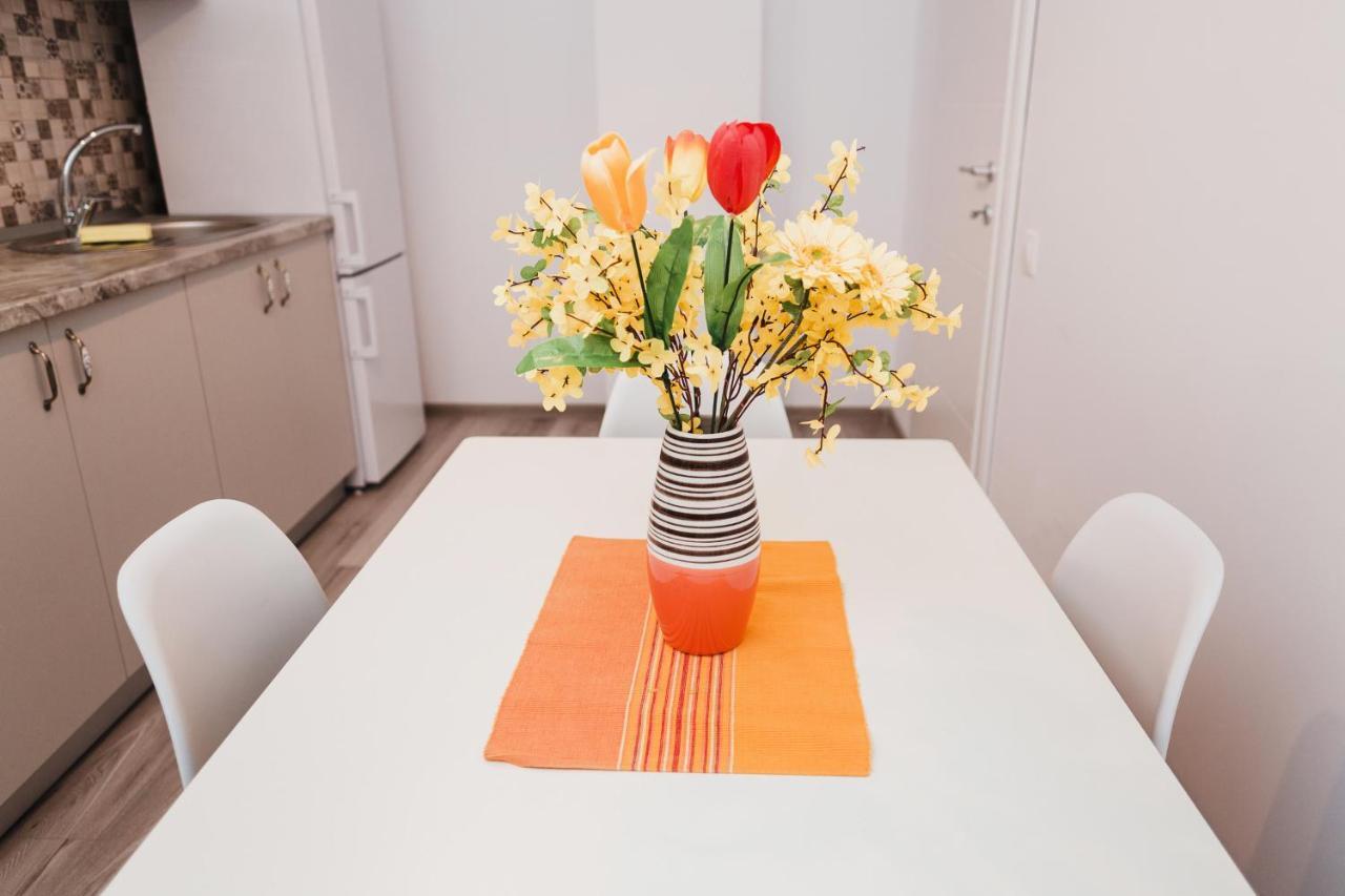 One Room Apart T3 With Free Parking Cluj-Napoca Luaran gambar